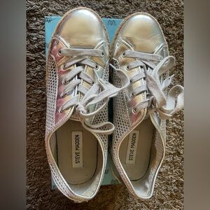 Steve Madden Metallic Silver Mesh Sneakers